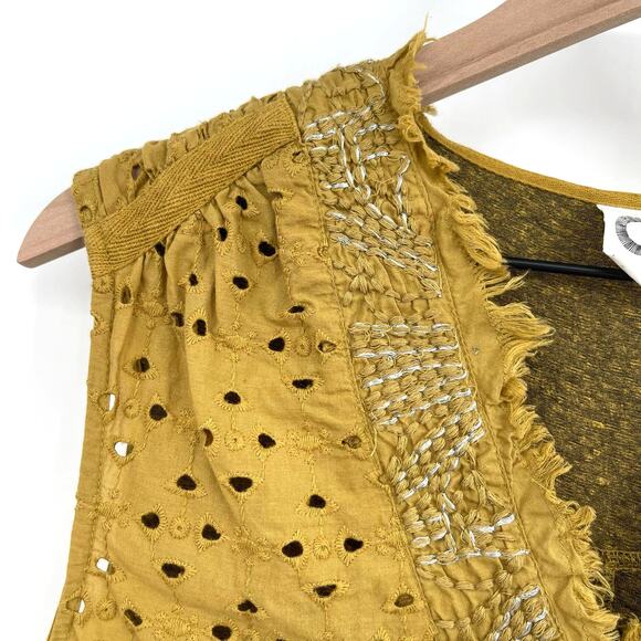Anthropologie Akemi + Kin Cadiz Top Size XS Gold Yellow Embroidered Eyelet Boho - Picture 12 of 16